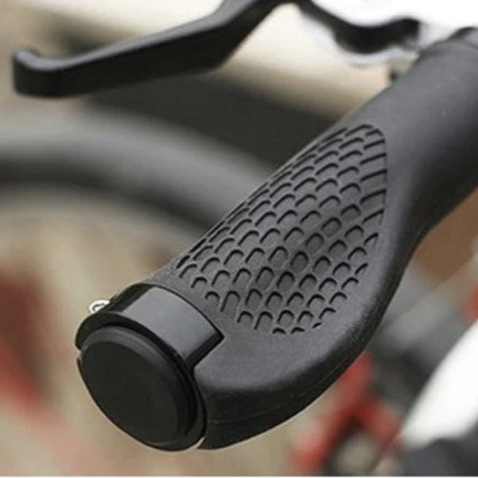 Mansoane bicicleta, Zola, forma ergonomica, 13 cm, negru Mansoane bicicleta, Zola, forma ergonomica, 13 cm, negru
